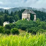 Schloss Hotel 4*