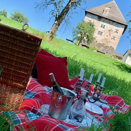 酒店 Schloss Gaestehaus