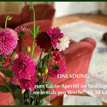 Schloss Gaestehaus Hotel 4*