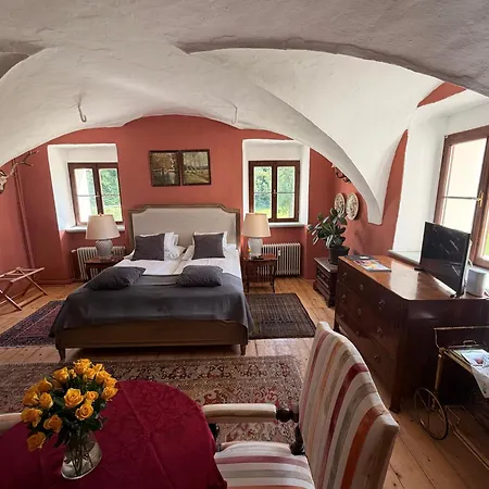 Hotel Schloss Gaestehaus 4*