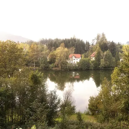 Schloss Gaestehaus 4*