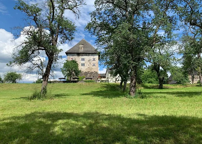 Hotel Schloss Gaestehaus 4*