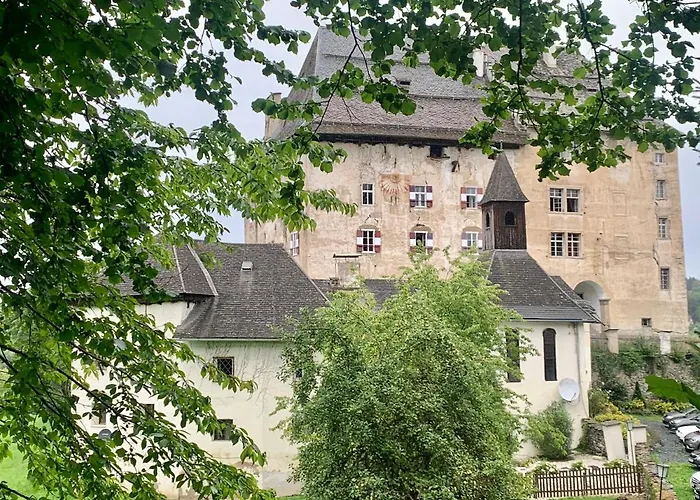 Schloss Gaestehaus Moosburg