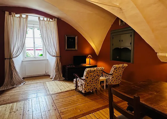 Schloss Gaestehaus Hotel